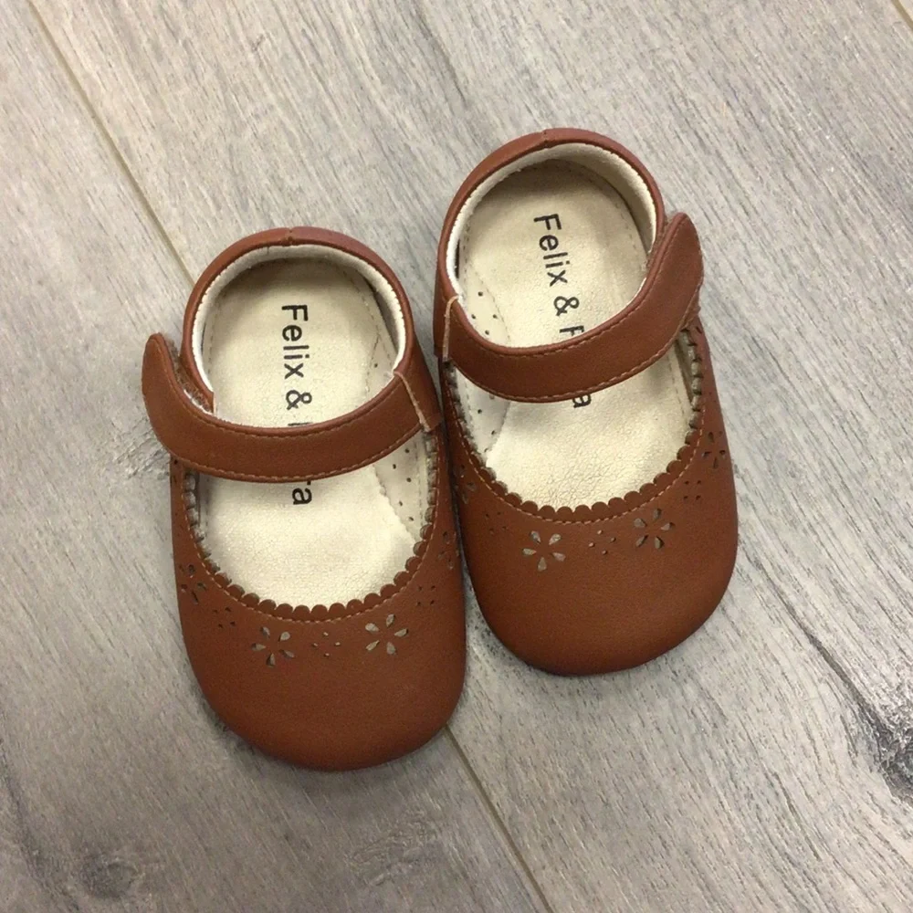 Felix & Flora Tan Mary Jane Shoes